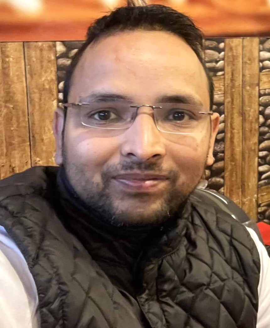 Dr. Ishwor Ghimire